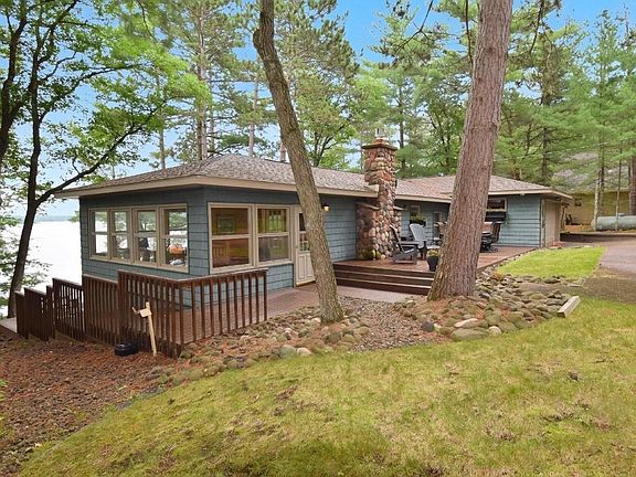 3rd image of 3282 Vaughn Park Dr
