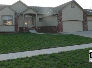 1420 S Shiloh St, Wichita, KS 67207