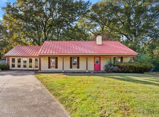 124 Floyd Cir, Senatobia, MS 38668