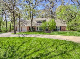 1688 Red Fox Rd, Edmond, OK 73034