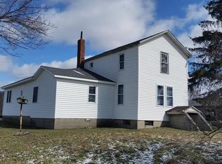 17058 Bridge Rd, Middlefield, OH 44062