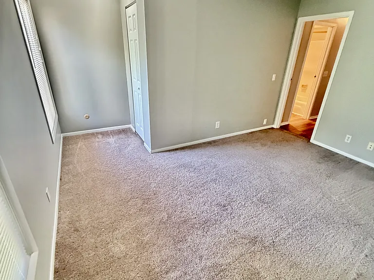 2400 S Detroit Ave #7 — Photo 13