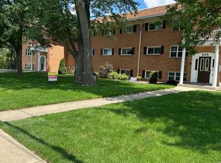 515 N Highview Ave APT 202, Addison, IL 60101
