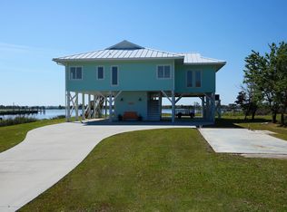 279 Live Oak Rd, Newport, NC 28570