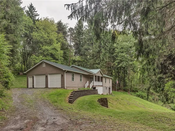 164 Crooks School Rd, Clinton, PA 15026