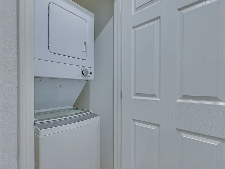 5202 Dubris Dr — Photo 11