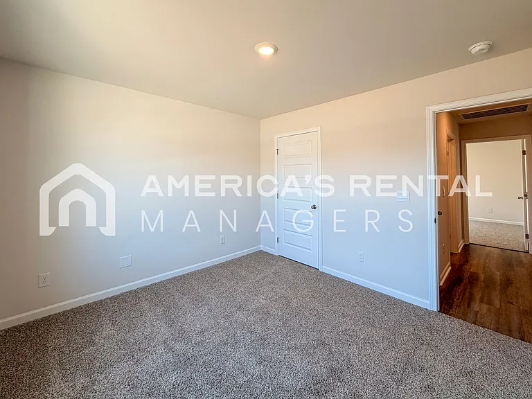 9908 Sequoyah Cove Dr SE — Photo 10