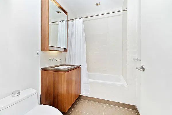 Sold by Keller Williams NYC | media 7