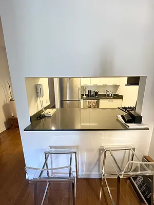 Rented by NY Living Solutions | media 24