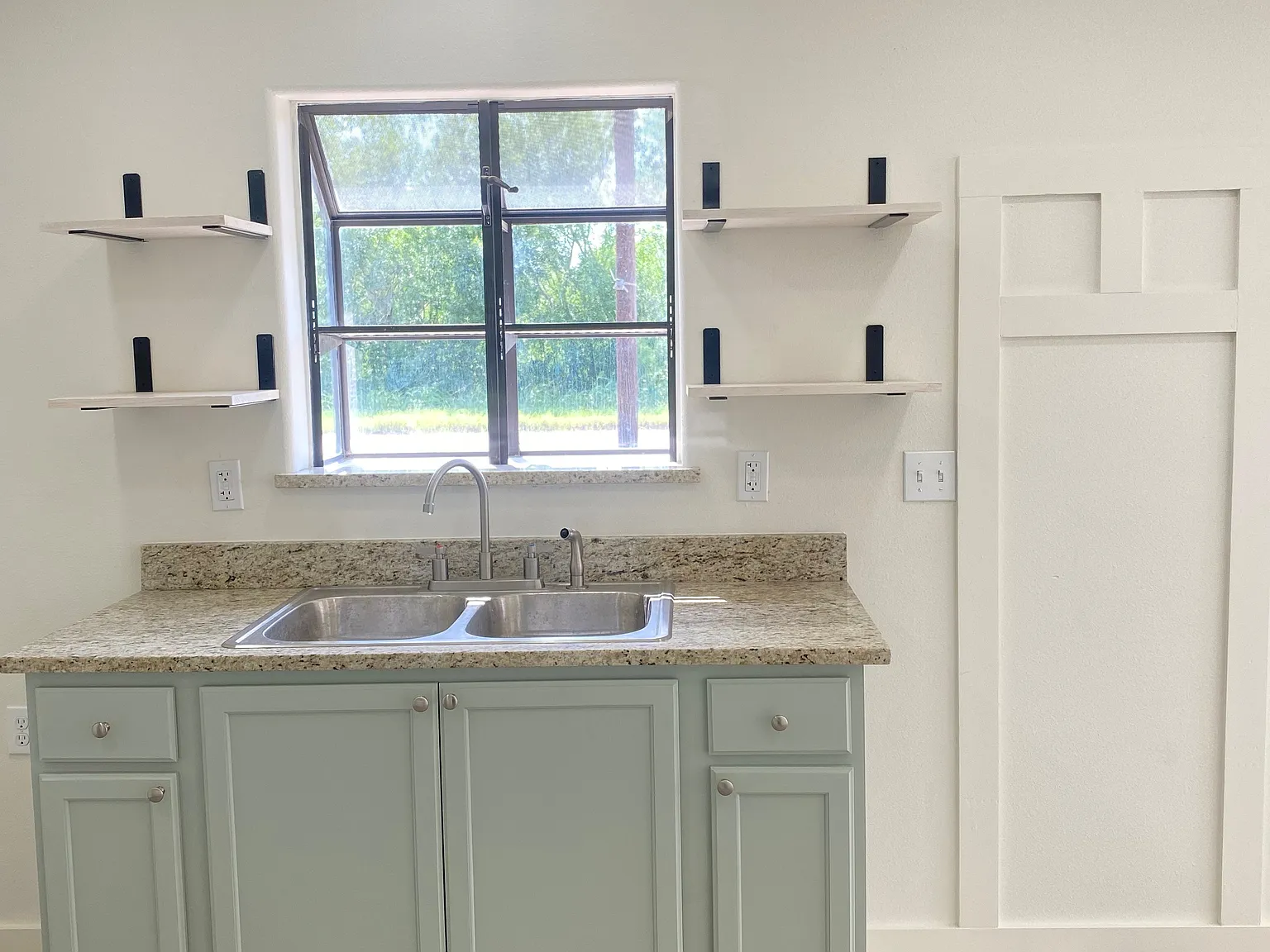 2 bed, 550 sqft, $780 — Photo 2