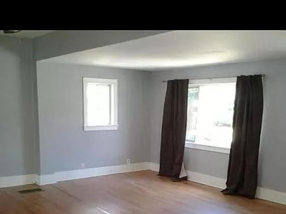 3rd image of 132 Laird Ave