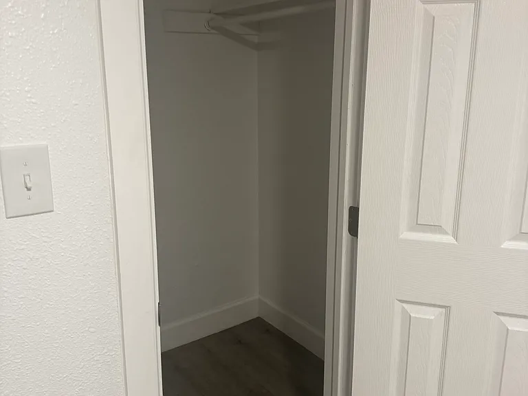 1638 W Woodlawn Ave #5 — Photo 6