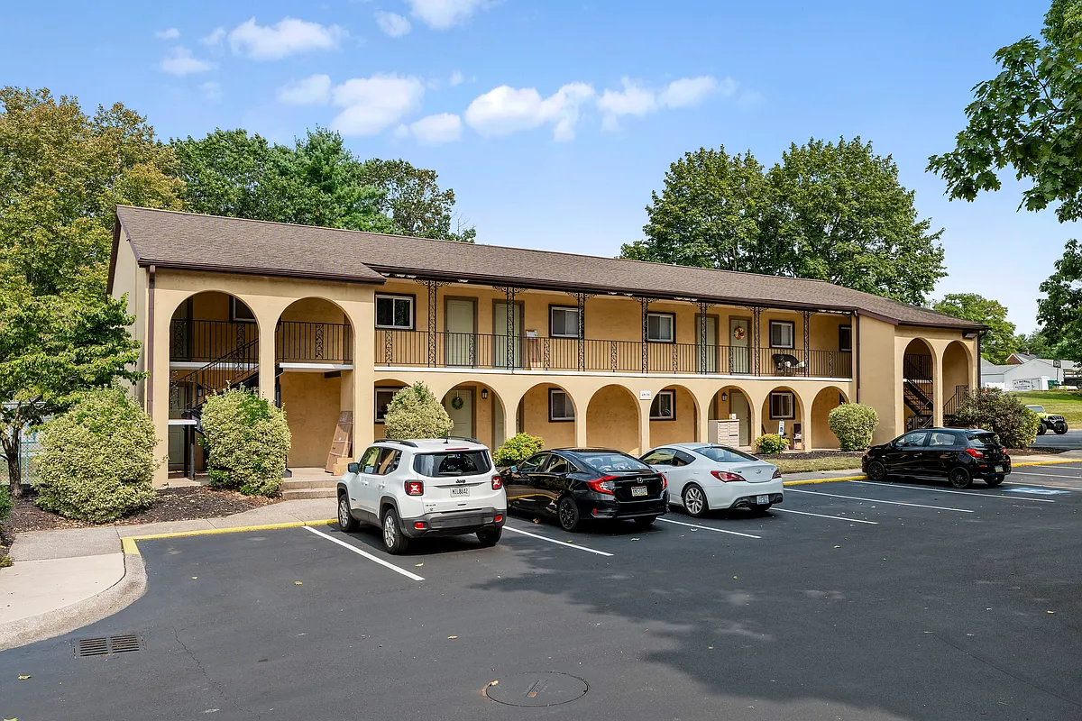 Building Photo - Rosedale Apartments
