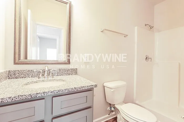 553 Glenmanor Dr — Photo 28