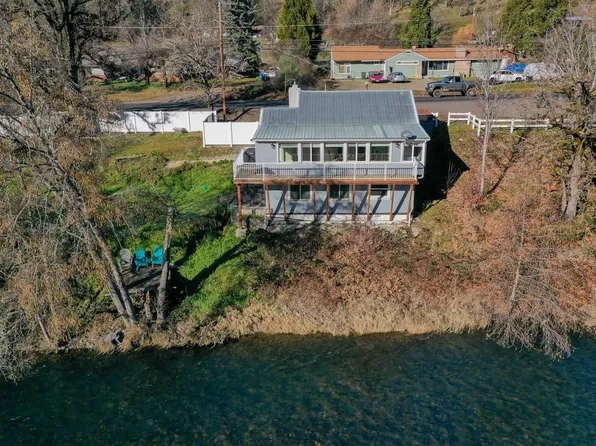 26960 Highway 62, Trail, OR 97541