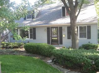 604 Elm St, Glen Ellyn, IL 60137