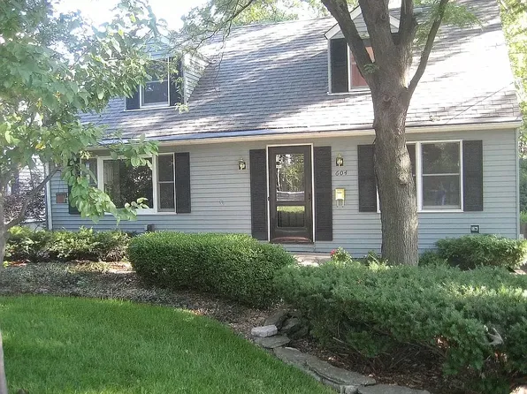 604 Elm St, Glen Ellyn, IL 60137