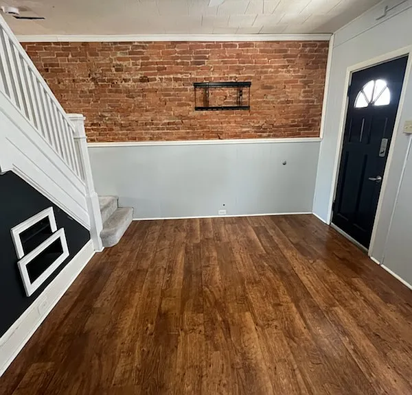 439 W Frederick St — Photo 3
