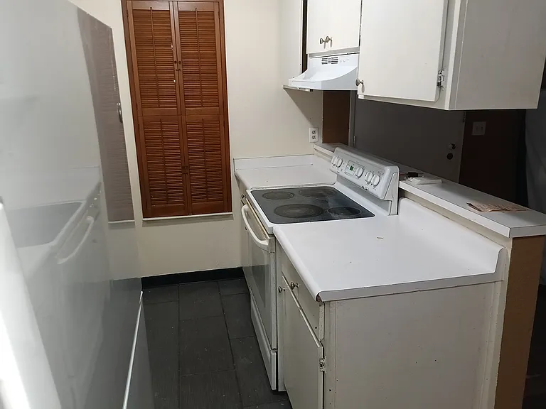 6724 Plymouth Rd #37 — Photo 7