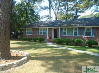 170 Varnedoe Ave, Garden City, GA 31408