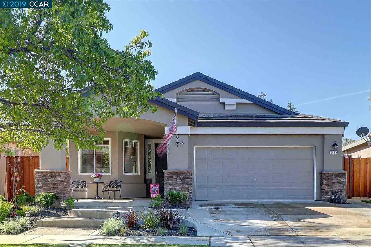 3 bed, 1413 sqft, $4,000 — Photo 1