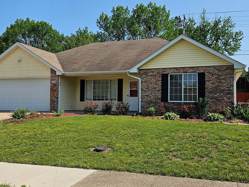 1st image of 2302 Lichfield Dr