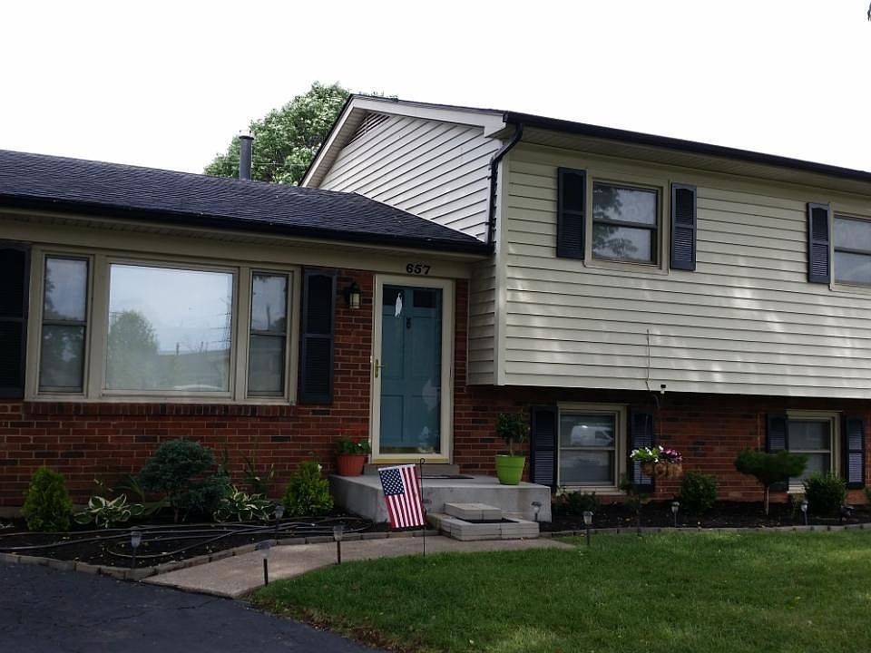 1st image of 657 Dartmoor Dr