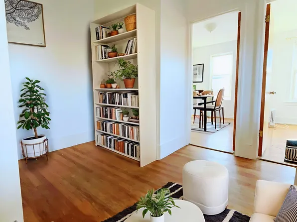 32-52 45th Street image 2 of 7