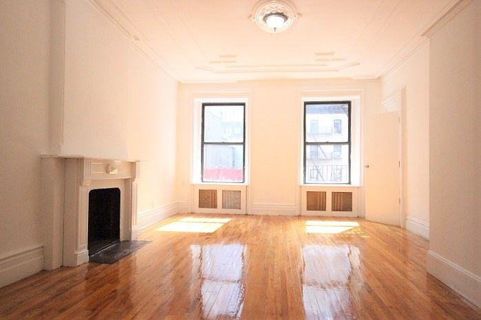 1st image of 935 8th Ave APT 3E