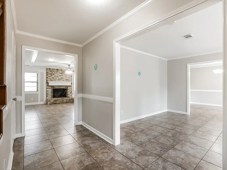 11715 Gardenglen Dr — Photo 9