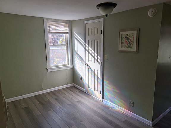 5th image of 13 Church St #5