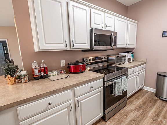 4th image of 155 Westhaven Dr. #14A
