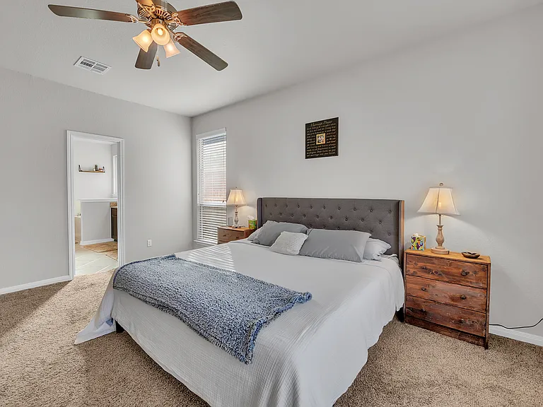 5314 Fenton Ln — Photo 13