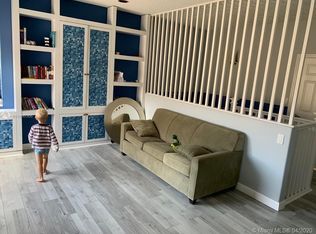 1125 River Birch St #1125, Hollywood, FL 33019