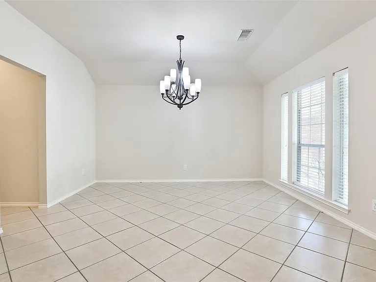 26738 Abbey Springs Ln — Photo 5