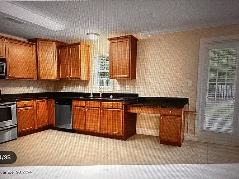 2311 Bentridge Ln — Photo 5