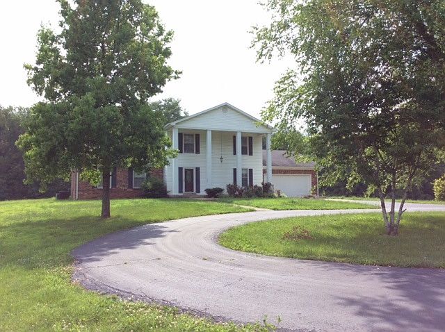 1st image of 533 Sweeney Ln