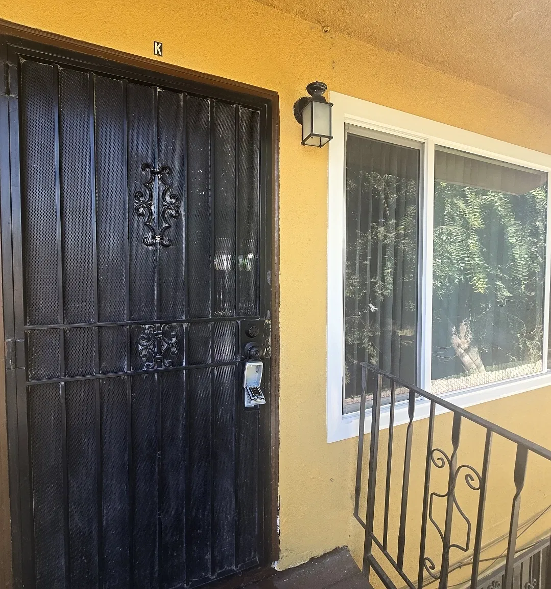 2 bed, 1000 sqft, $1,400 — Photo 4