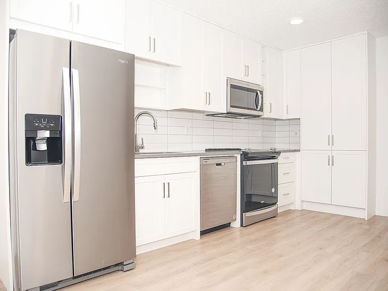 350 Livingston Cmn NE #3109 — Photo 3