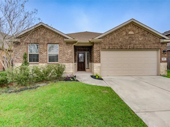 3102 Sandpiper Dr, Texas City, TX 77590