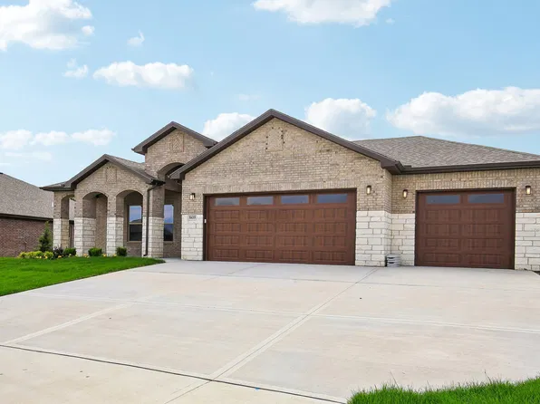 18510 W 195th Ter, Spring Hill, KS 66083