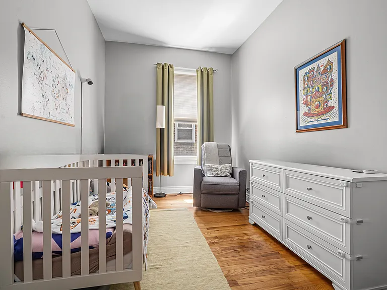 923 W Belle Plaine Ave #2 — Photo 10
