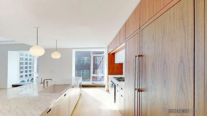 Rented by A & I Broadway | media 4