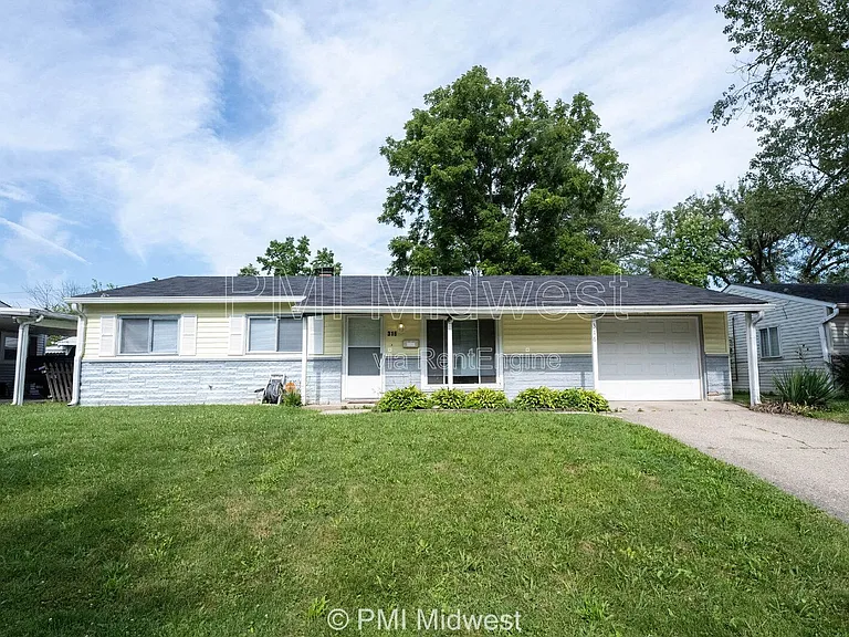 316 S Kenmore Rd — Photo 1