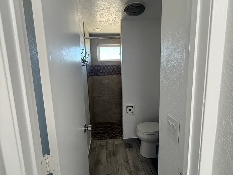 6558 Tamarisk Ave — Photo 19