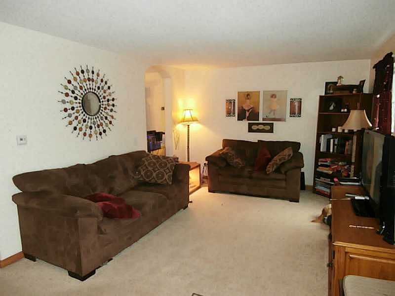 1st image of 11163 Willow Dr