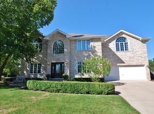 10640 Celtic Ct, Mokena, IL 60448