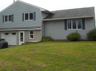 6577 E Port Bay Rd, Wolcott, NY 14590