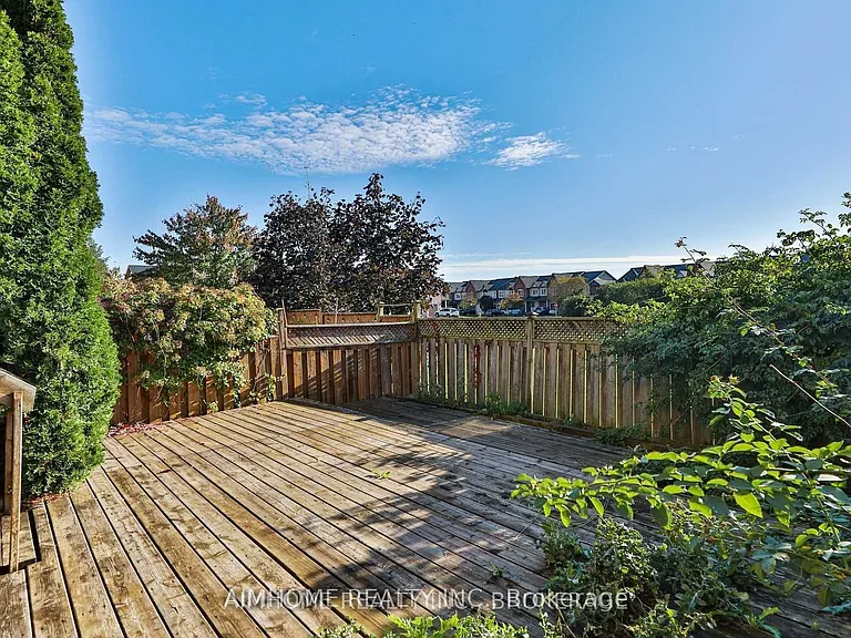 348 Kittridge Rd — Photo 28