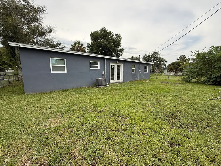 510 Lincoln Rd — Photo 15